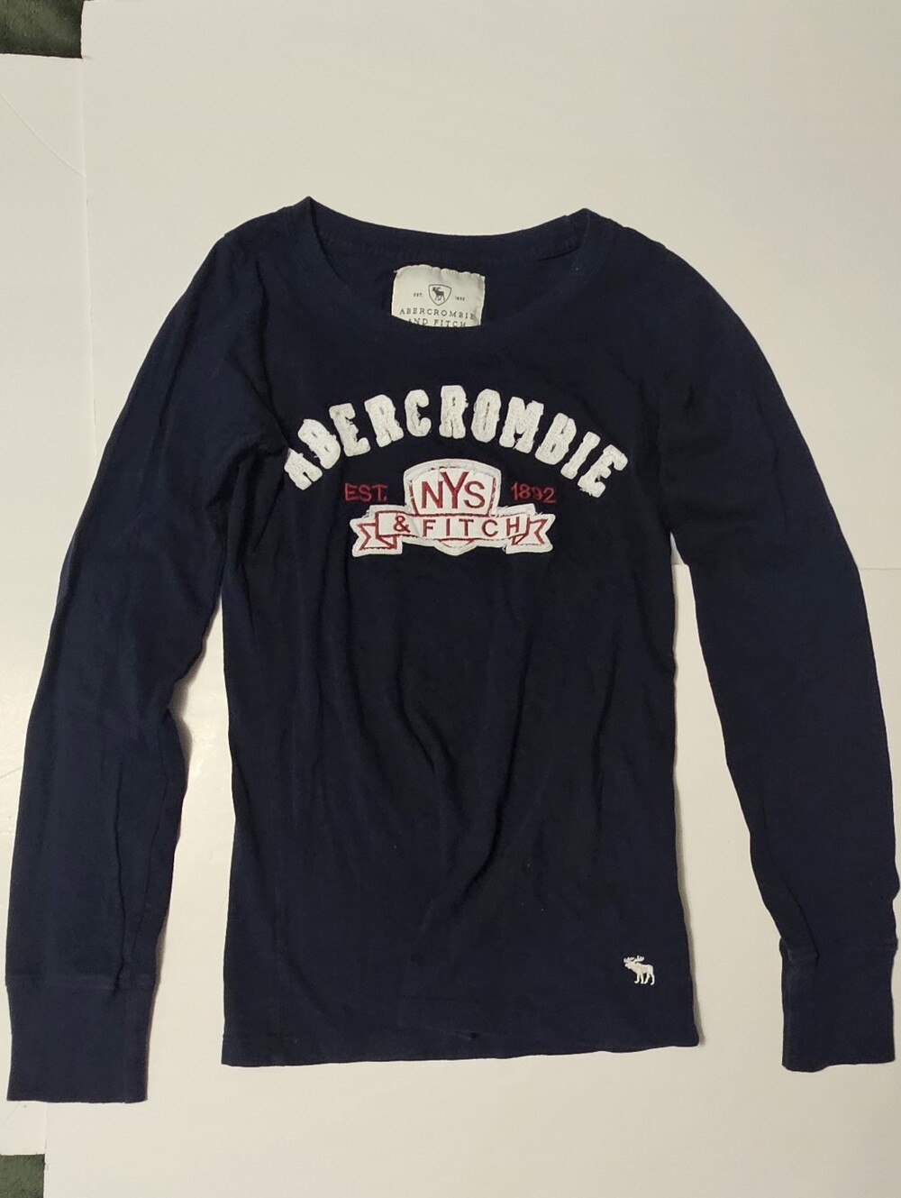 Navy Abercrombie Vintage Longsleeve